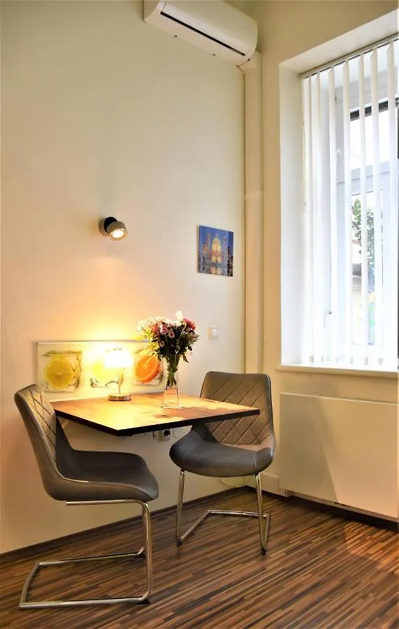 Apartamento Studio-Apartment Augarten Viena Austria