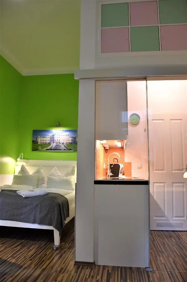 Studio-Apartment Augarten Vienna Апартаменты